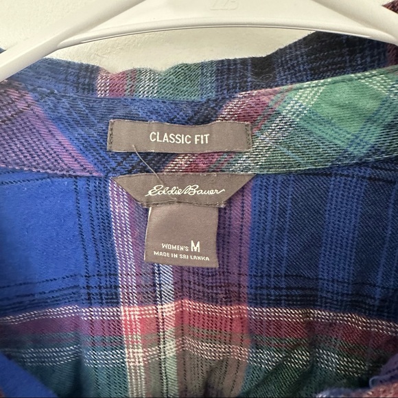 Eddie Bauer Flannel Button down shirt - Picture 4 of 6